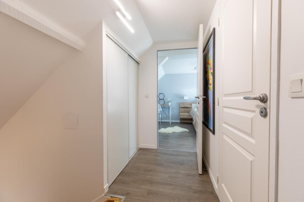 Spacieux Chic - Confort - Proche Parcs & Thermes Apartment *